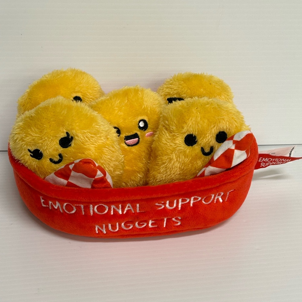 Emotional Support Chicken Nuggets 5 Piece In Basket Plush - Picture 1 of 6